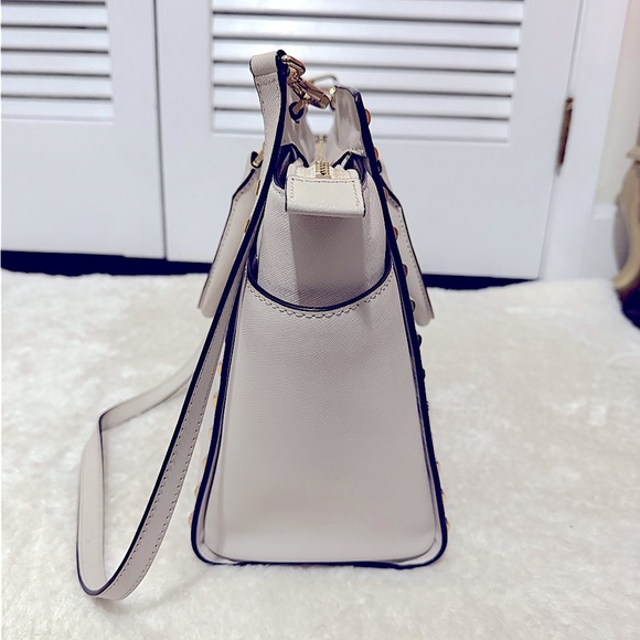 Michael Kors White Studded Women's Large Bag - Picture 5 of 10